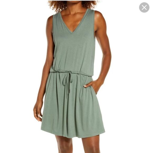 Sweaty Betty Take It Easy Dress, Heath Green NWT Sz Medium‎ - Picture 1 of 11